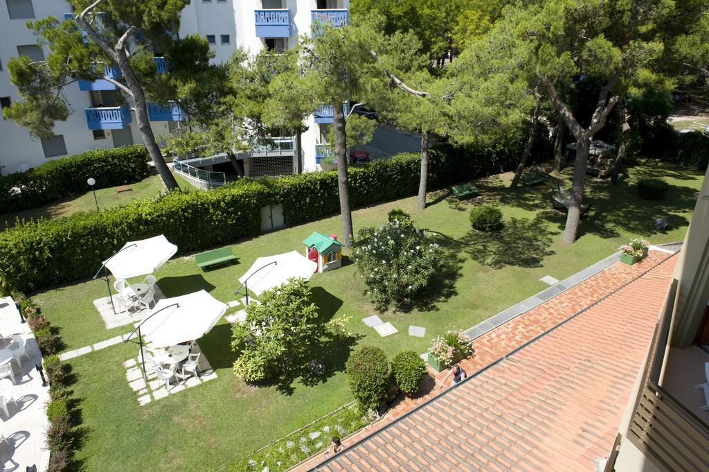Hotel Bristol Lignano Sabbiadoro Exteriér fotografie